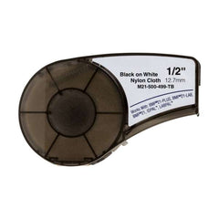 Fita de etiqueta genérica de nylon Brady M21-500-499-TB - Texto preto sobre fundo branco - Largura 12