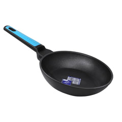 Cecotec Polka Platinum Thunder Sarten de Aluminio Forjado de 22cm - Revestimiento Teflon Antiadherente - Apto para Lavavajillas - Compatible con Induccion - Espesor 3.4mm - Color Negro y Azul