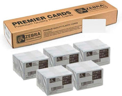 Pacote Zebra de 500 cartões de PVC brancos originais para impressão - formato CR-80 86x54mm - 104523-111