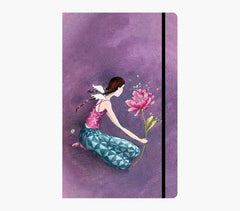 Pictura GaÃ«lle Boissonnard Cuaderno de Tapa Dura - 13x21cm - Cierre con Cinta Elastica - Cinta de Raso para Marcar La Pagina - 192 Paginas con Lineas